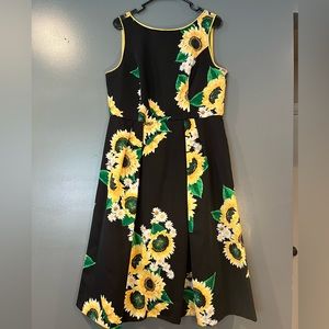 eva mendes for New York & Company Felicity Sunflower Dress